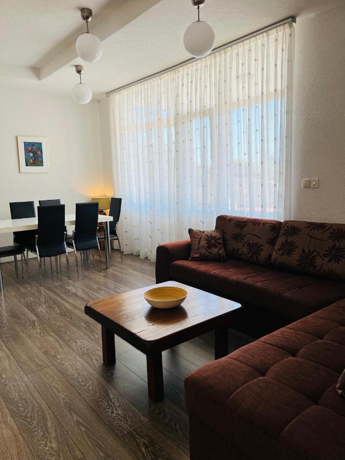 Apartments Angela Cesarica Esterno foto